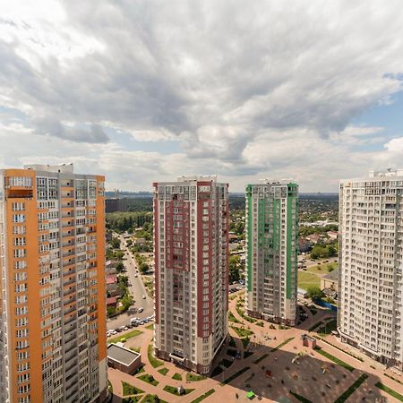 Design Apartments With Panoramic View Киев Экстерьер фото